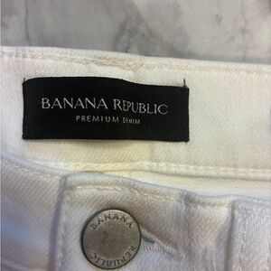 Banana Republic Women's Cream Jeans